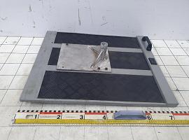 Liebherr LTM 1130-5.1 battery cover plate