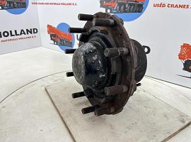 Liebherr LTM 1160-2 Wheel hub axle 3