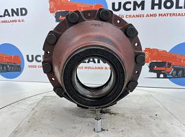Faun ATF 30 wheel hub axle 1