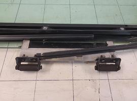 Liebherr LTM 1400-7.1 window and frame