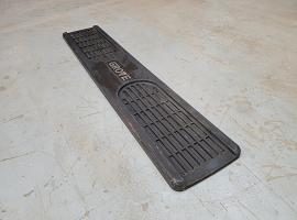 Grove GMK radiator grill