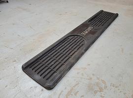 Grove GMK radiator grill