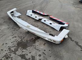 Grove GMK 6400 bumper