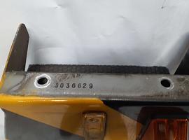 Grove GMK 3050 side step left side 