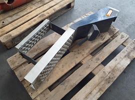 Liebherr LTM 1060-2 cabin step right 