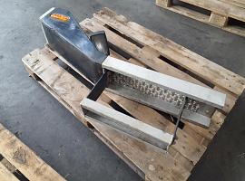 Liebherr LTM 1060-2 cabin step right 