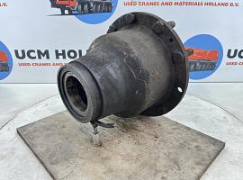 Liebherr LT 1090 wheel hub  