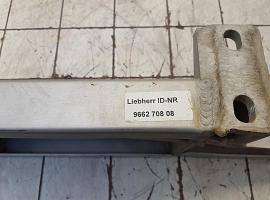 Liebherr LTM 1050-3.1 Tread in front