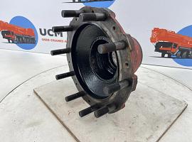 Demag AC 40-1 city wheel hub axle 1
