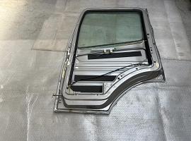 Grove GMK 5095 DOOR Right (SHELL)