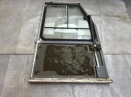 Grove GMK 3050 door upper cabin for parts