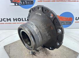Liebherr LTM 1080 Wheel hub axle 3