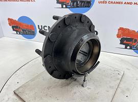 Liebherr LT 1120 wheel hub