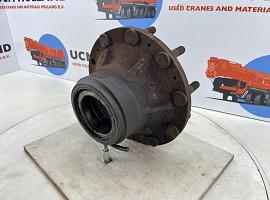 Krupp 70 GMT Wheel hub axle 4