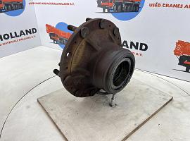 Krupp 70 GMT Wheel hub axle 4