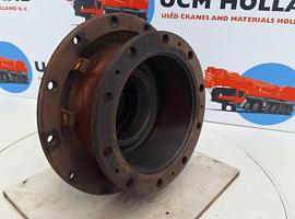 Demag HC 340 Wheel hub axle 5