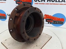Demag HC 340 Wheel hub axle 5