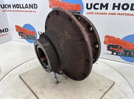 Demag HC 340 Wheel hub axle 6