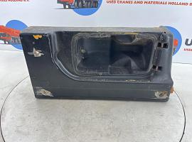 Liebherr LTM 1050-1 right hand bumper