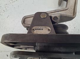 Liebherr LTM  BRAKE VALVE PRE-ASS.
