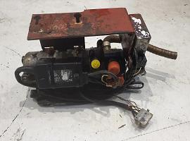 Grove GMK 5100 parking heater unit