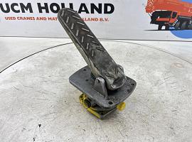 Liebherr LTM 1035 BRAKE VALVE