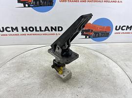 Liebherr LTM 1035  BRAKE VALVE 