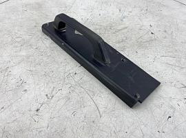 GROVE GMK 5150L COVER DOOR GUIDE 
