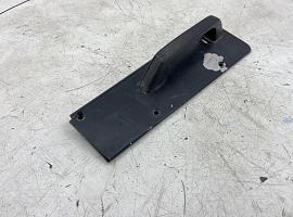 GROVE GMK 5150L COVER DOOR GUIDE 