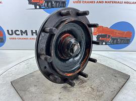 Liebherr LT 1055 Wheel hub axle 3