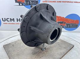 Liebherr LT 1055 Wheel hub axle 3