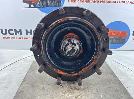 Liebherr LT 1055 Wheel hub axle 3