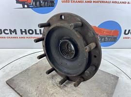 Liebherr LT 1055 Wheel hub axle 2