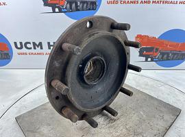 Liebherr LT 1055 Wheel hub axle 2