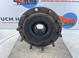 Liebherr LT 1055 Wheel hub axle 2