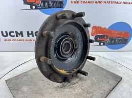 Liebherr LT 1055 Wheel hub axle 2