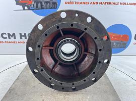 Liebherr LT 1055 Wheel hub axle 1