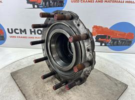 Liebherr LTM 1080-1 Wheel hub axle 3