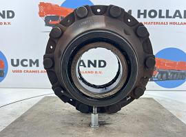 Liebherr LTM 1080-1 Wheel hub axle 3