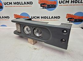 Grove GMK 3055 bumper right side incl headlamps