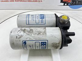 Filter housing with filters 