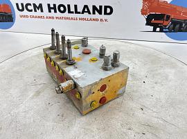 Faun ATF 60-4 valve block 