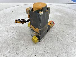 Liebherr LTM 1140 valve block 