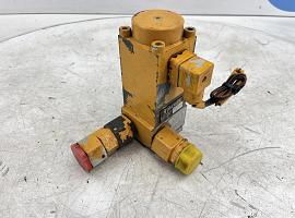Liebherr LTM 1140 valve block 
