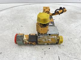 Liebherr LTM 1140 valve block 