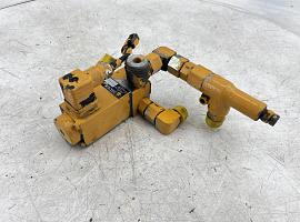 Liebherr LTM 1140 valve block 