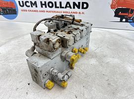 Liebherr LTM 1035-2 Control plate