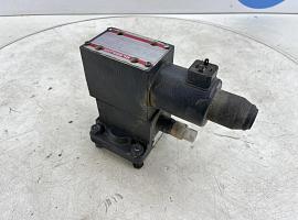 Tadano-Faun ATF 50G-3 valve block