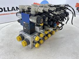 Spierings SK 1265-AT6 valve block masthead