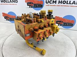 Grove GMK 5100 main valve block
